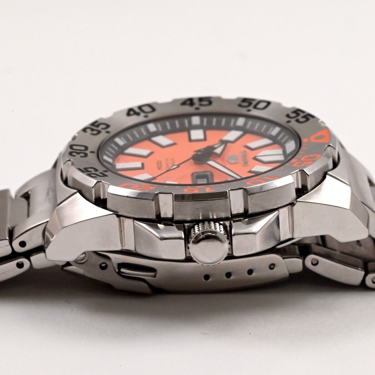 SEIKO 5 Sports 100M Divers Ref.4R36 02T0 Orange Monster day date