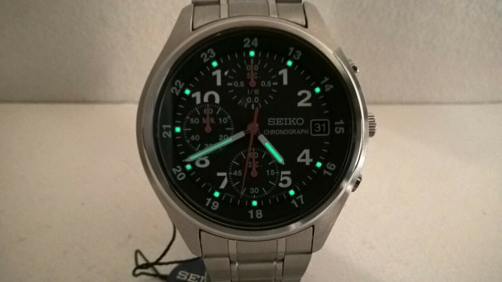 Sporty Seiko SKS209P1 V657-7110 Quartz Chronograph; Original