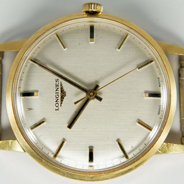 VINTAGE LONGINES 18K GOLD MEN'S WRIST WATCH | WatchCharts