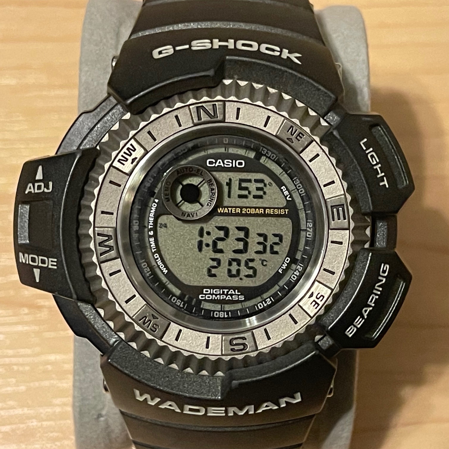 CASIO G-SHOCK dw9800NKJ-3jr WADEMAN時計