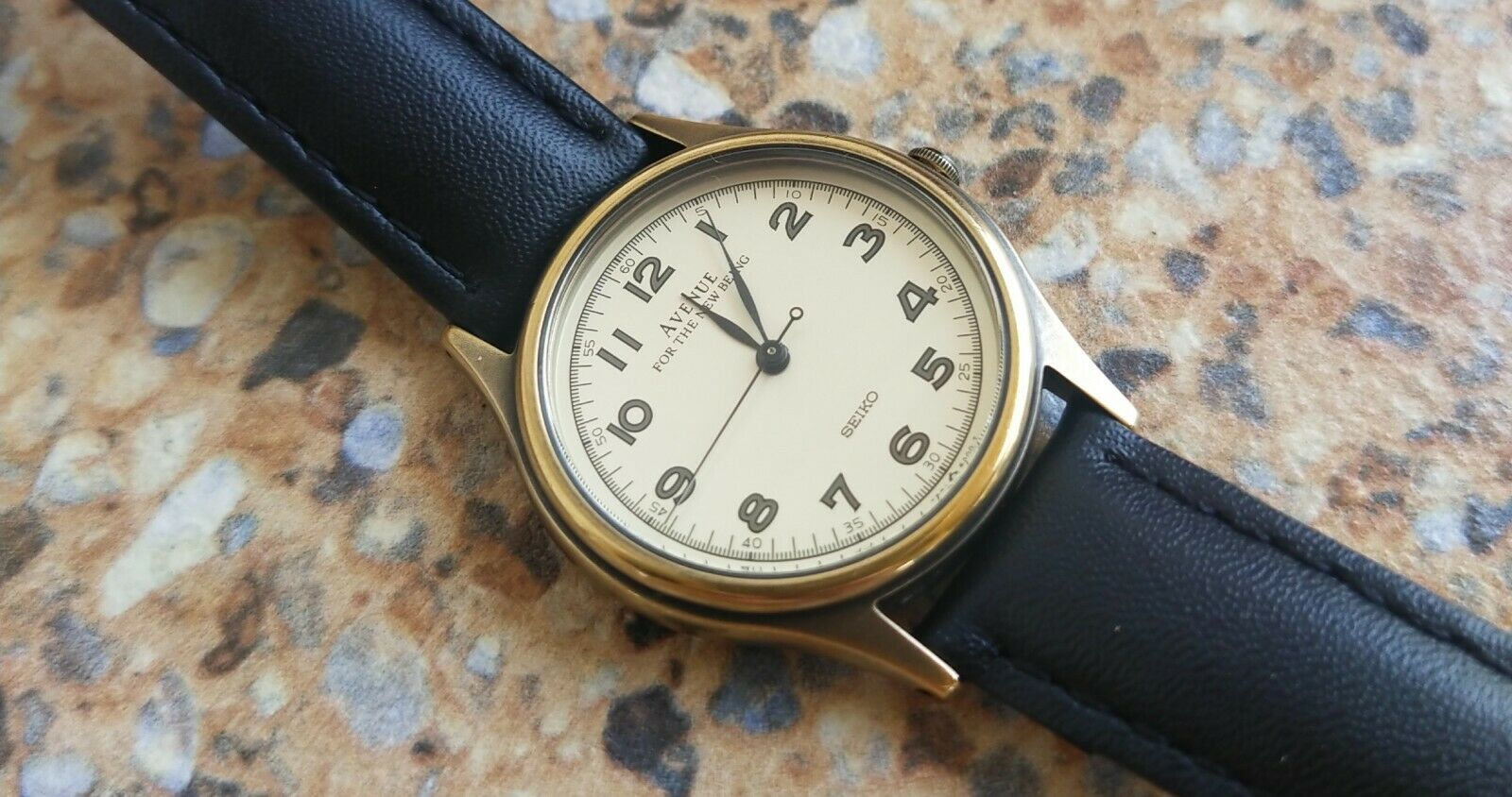 Rare Seiko Avenue 5S21 6A10 May 1988 Dress Watch Sweep Second Hand 