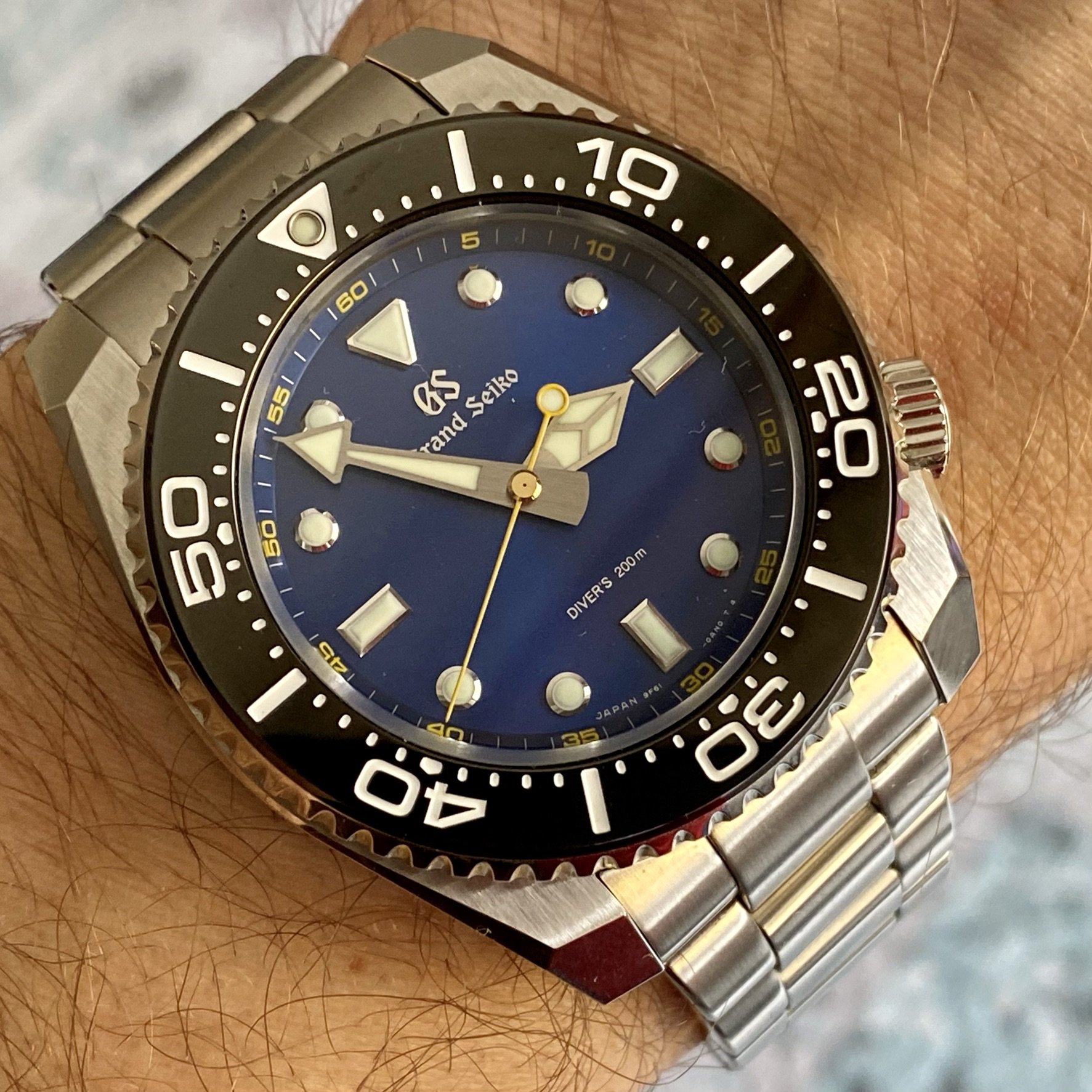 FS: Grand Seiko SBGX337 (EU) | WatchCharts