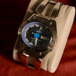 時計 SEIKO ALBA SEFAIRE V701-TY50 SCUBA DIVER SEIKO ALBA SEFAIRE V701-TY50 SCUBA DIVER Water Resistant
