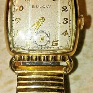 VINTAGE BULOVA A9 ART DECO HAND WINDING Gold TONE MEN display picture 1