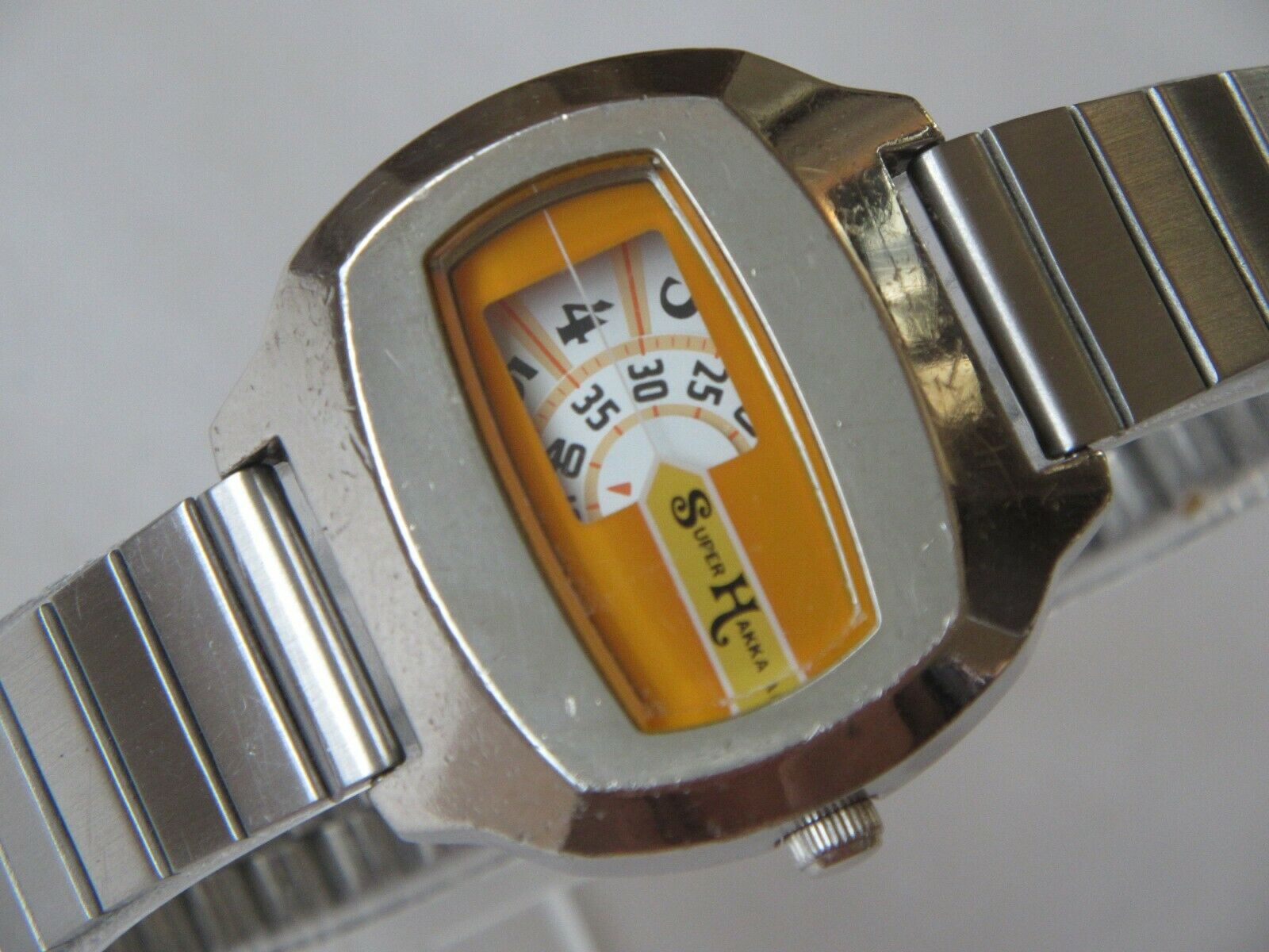 ORIENT QUARTZ JUMP HOUR WATCH for SUPER HAKKA with ORIENT QUARTZ JUMP HOUR WATCH for SUPER HAKKA with