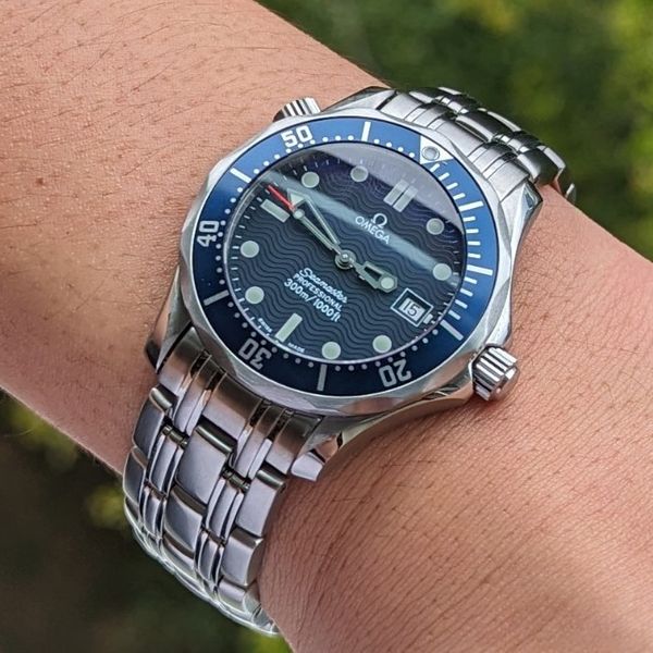 ADA 時計　AQUA QUARTZ PANORAMA type Seiko Quartz QT 3802-7110 Blue Gradient Dial