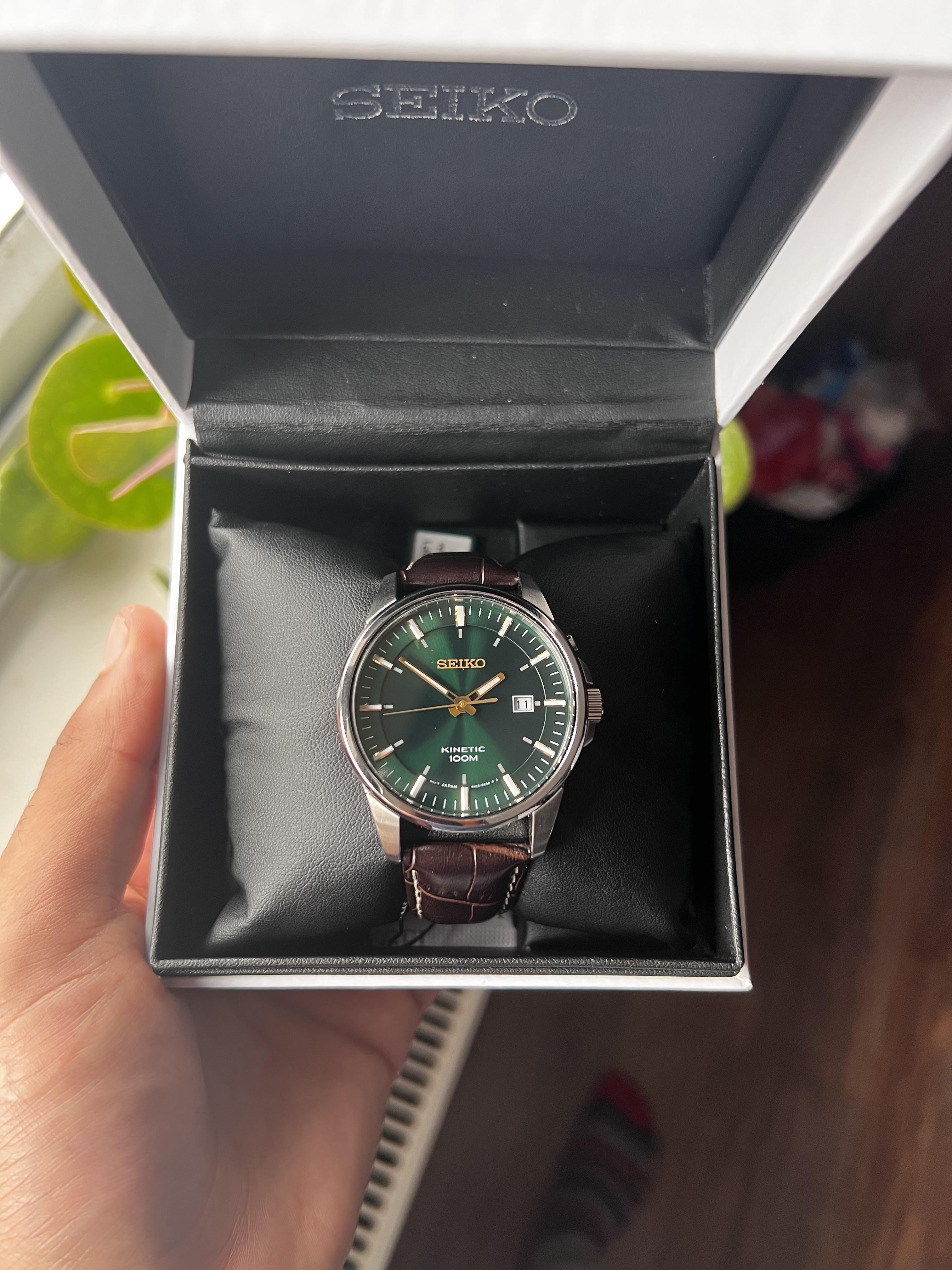 WTS] Seiko Kinetic Green | WatchCharts