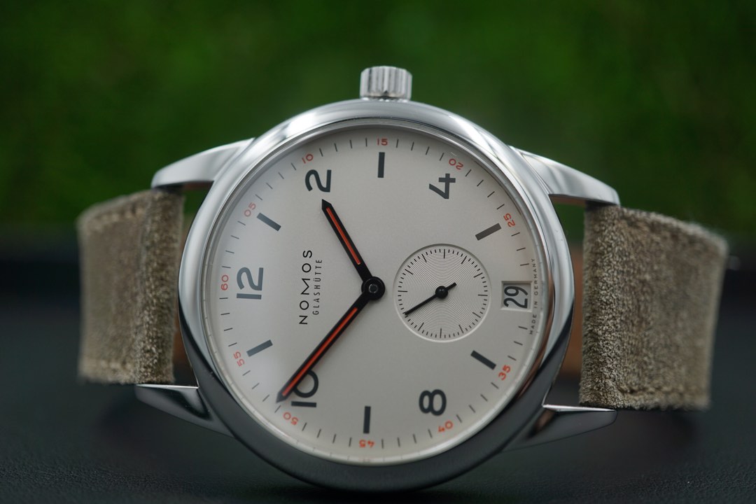 Nomos club clearance date 733