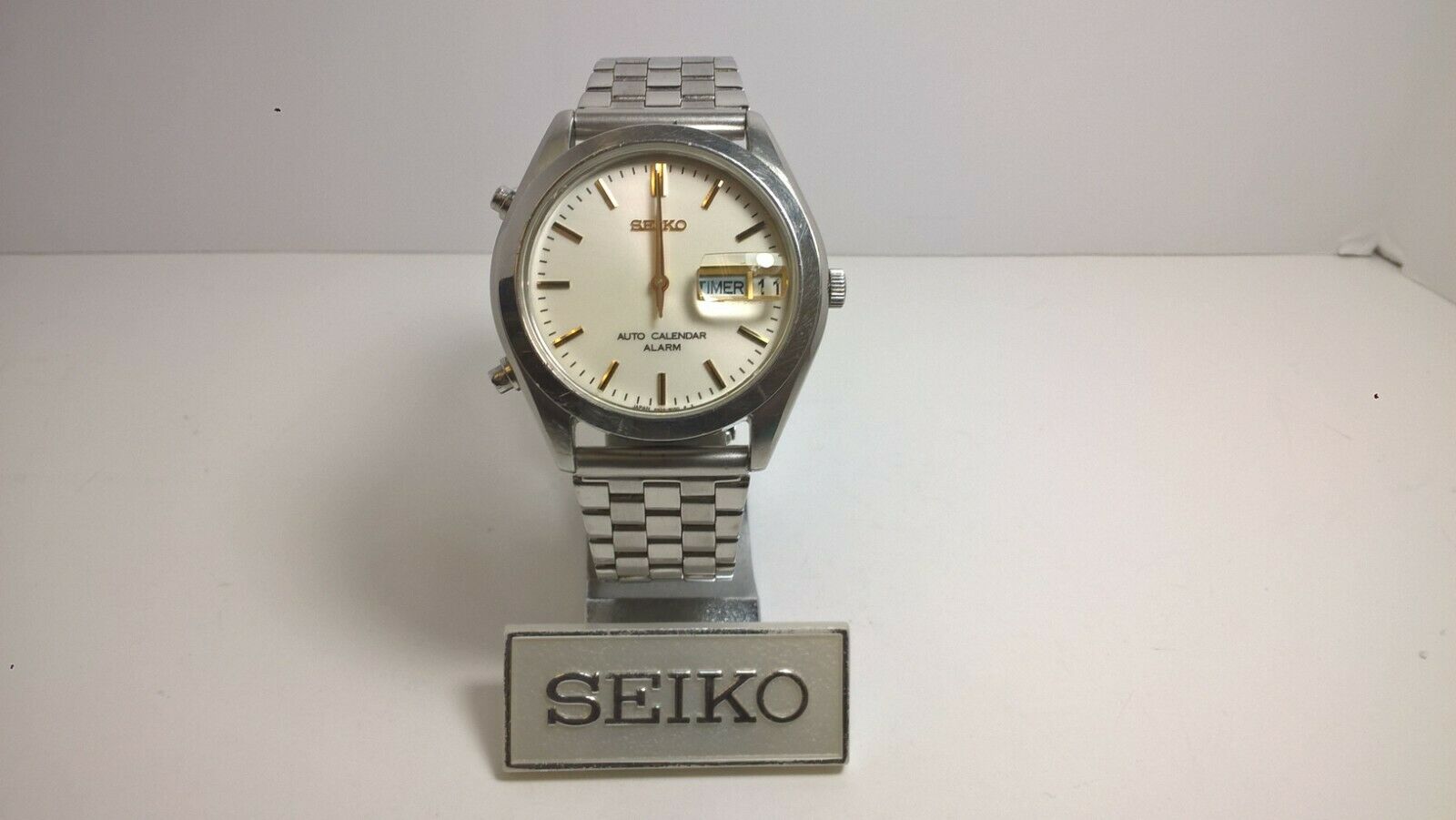 Stealthy Seiko Auto Calendar Alarm SGBTE005 6M26-8050 Dancing 