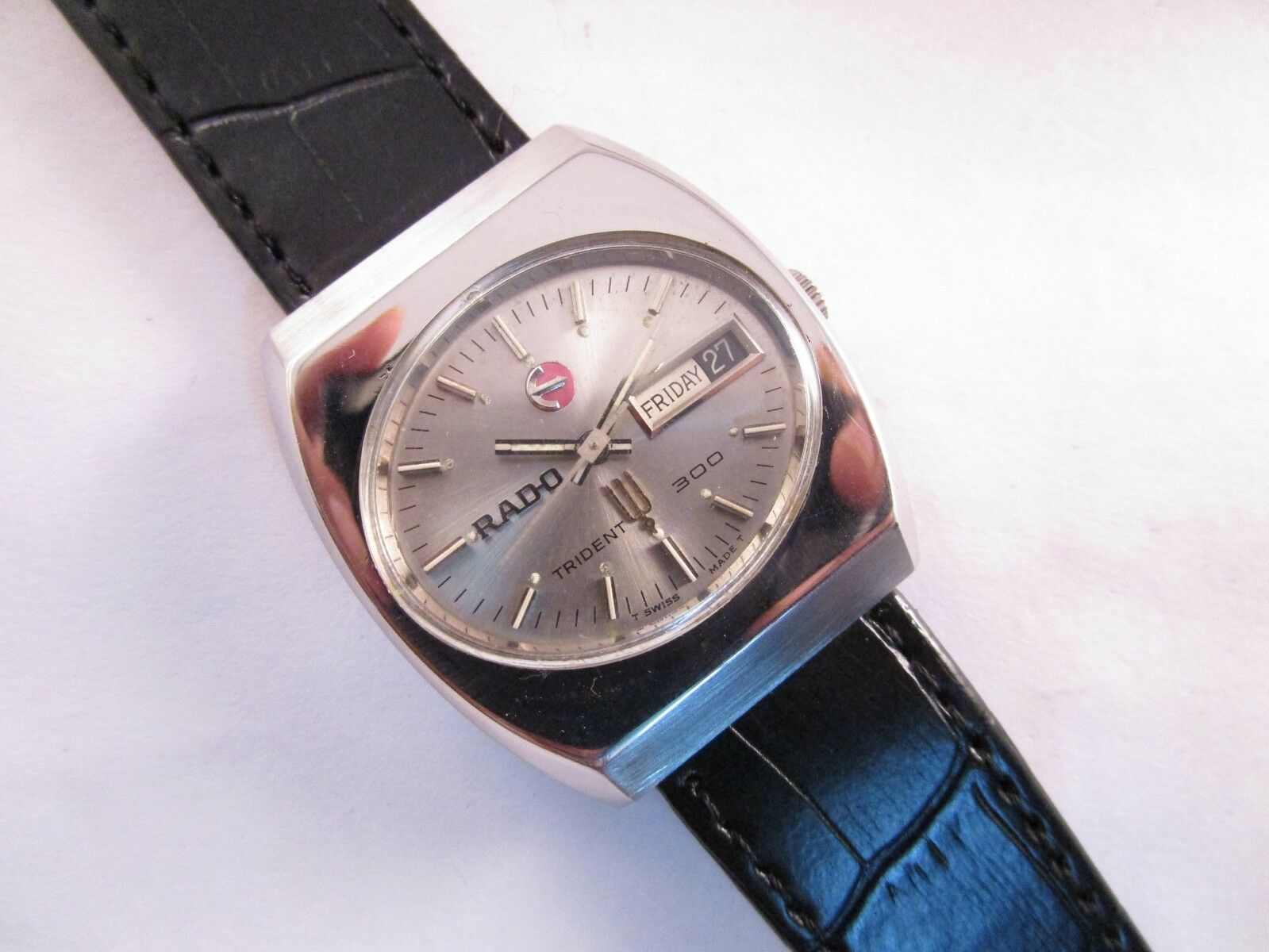 100% AUTH VINTAGE RADO TRIDENT 300 AUTOMATIC DAY-DATE SWISS MADE