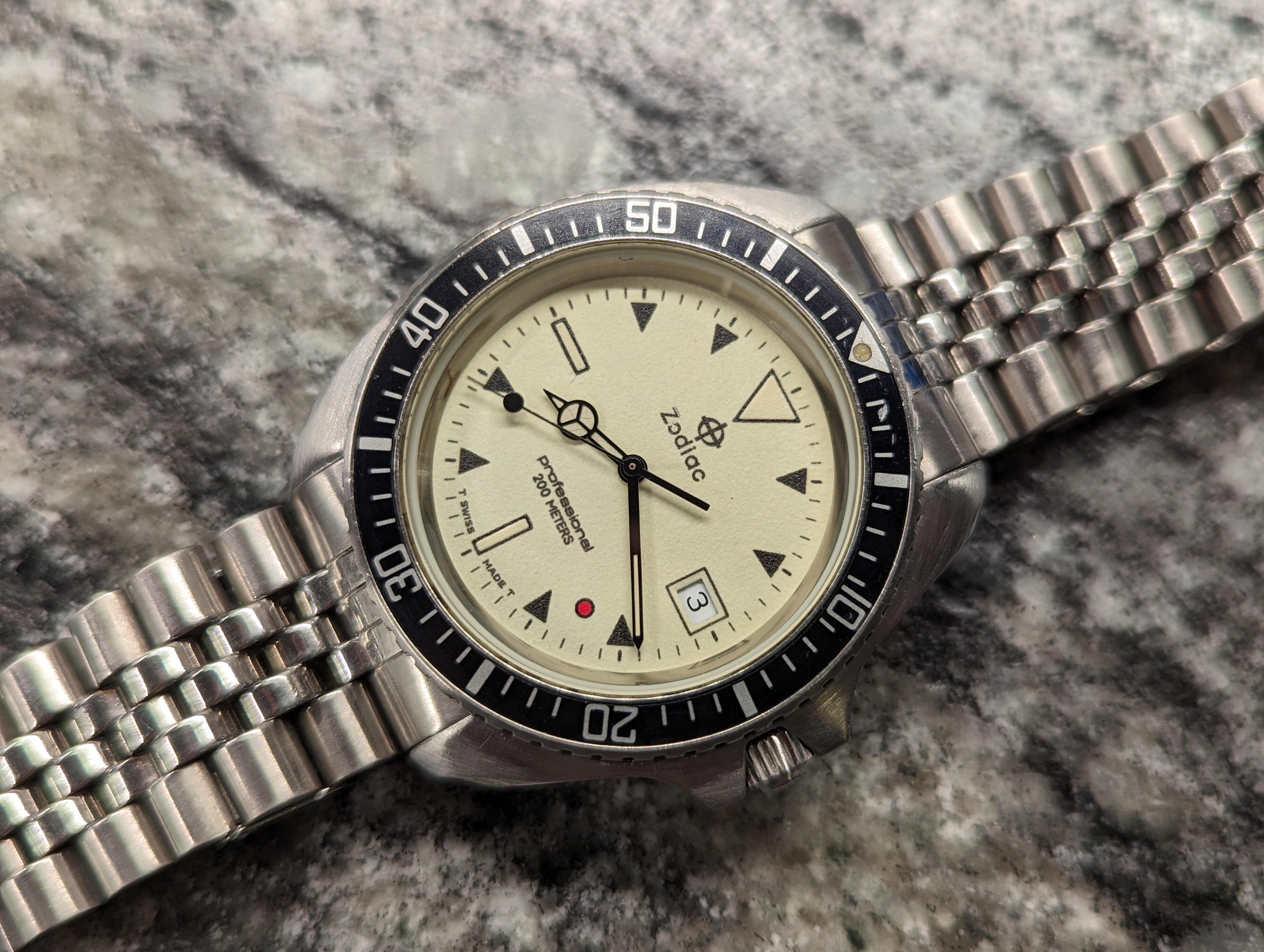 Zodiac Night Diver Red Dot 42mm Monnin Case | WatchCharts Marketplace
