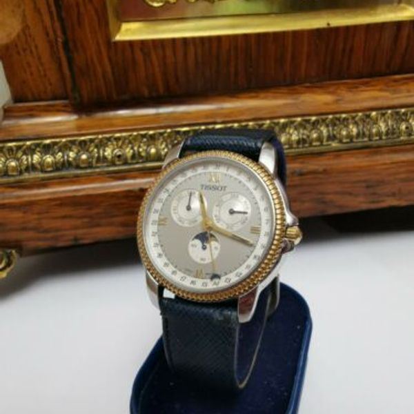 Tissot triple date and Moon-Phase Ref C285/385C