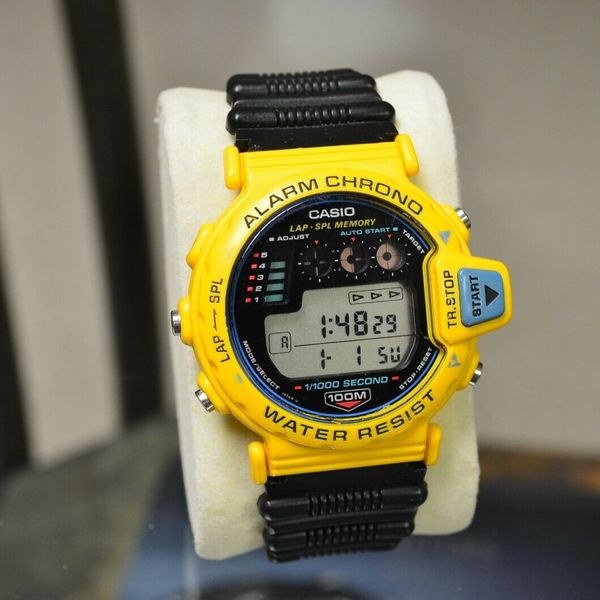 CASIO CBX-1000 YAMAHA EDITION 1/1000 CHRONOGRAPH DIGITAL WATCH