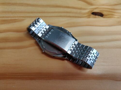 Casio 60QS-20 Vintage 1980 Screwback Digital Watch | WatchCharts