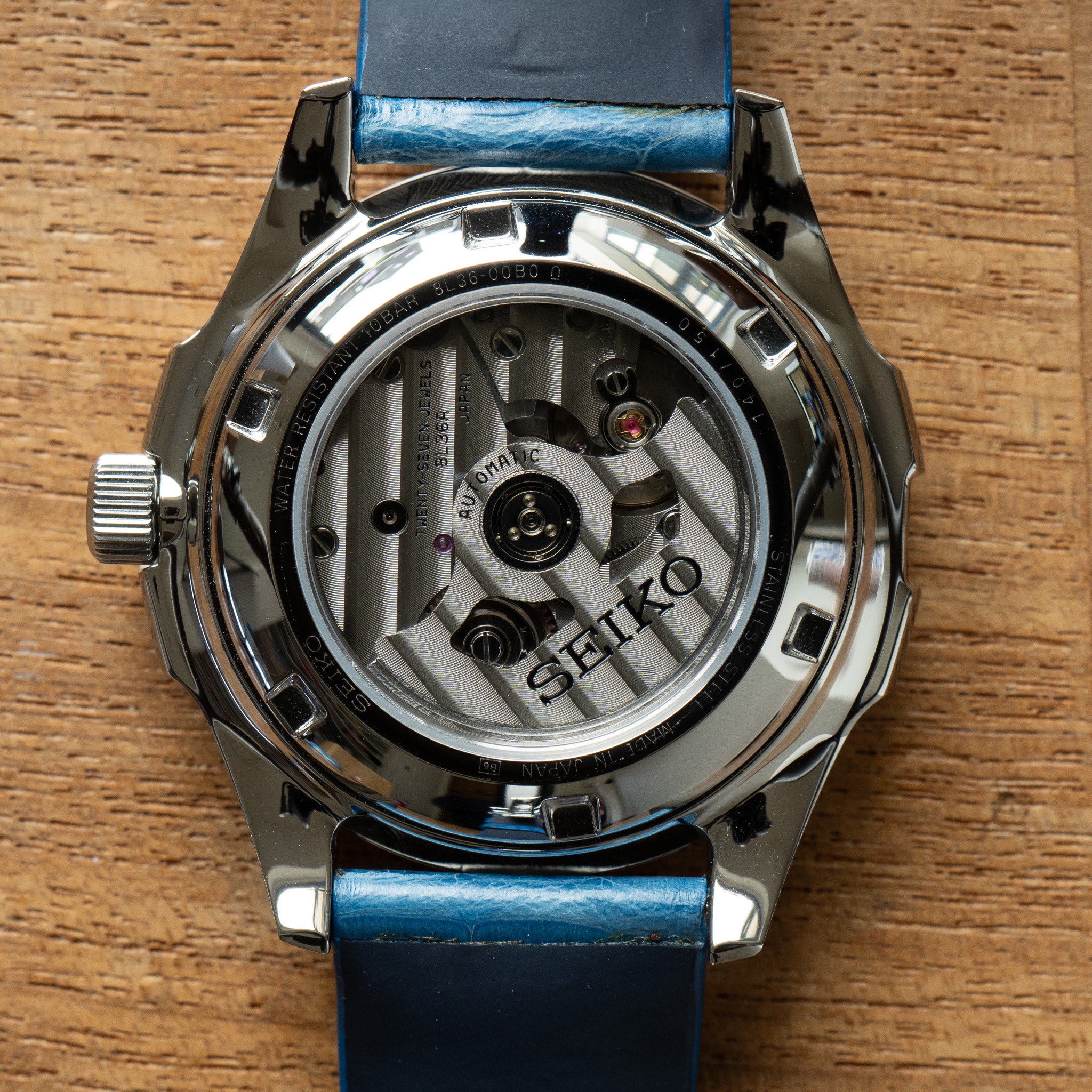 Myday 時計技師、ルスコ/Rusko, Clockmaker foil RHYTHM Vintage Music Box Clock - 4MH729RH06 （リズムスモール