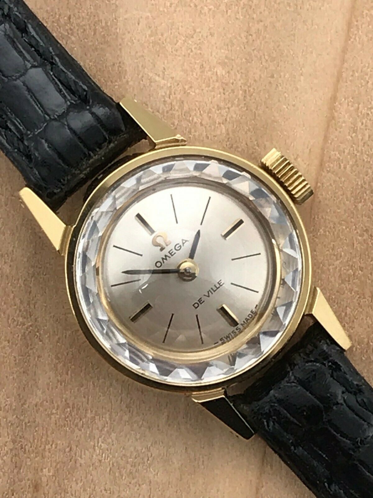 Omega Lady Vintage De Ville GP Saphette 17J Ref 511.166 Cal 485