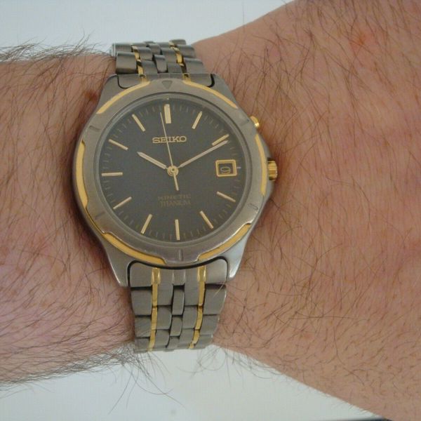 Seiko Kinetic Titanium. Gents watch 5M42 0A20. Second generation. WatchCharts Marketplace