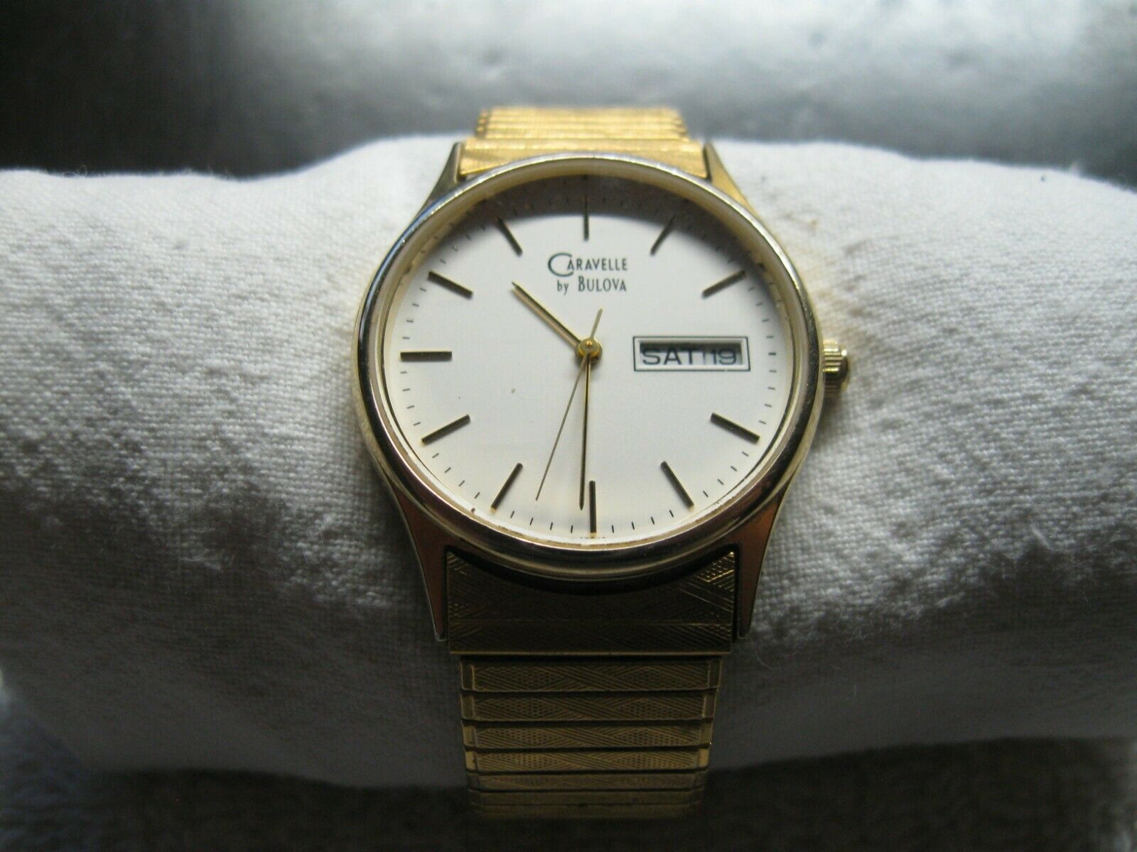 Bulova quartz cheap t4