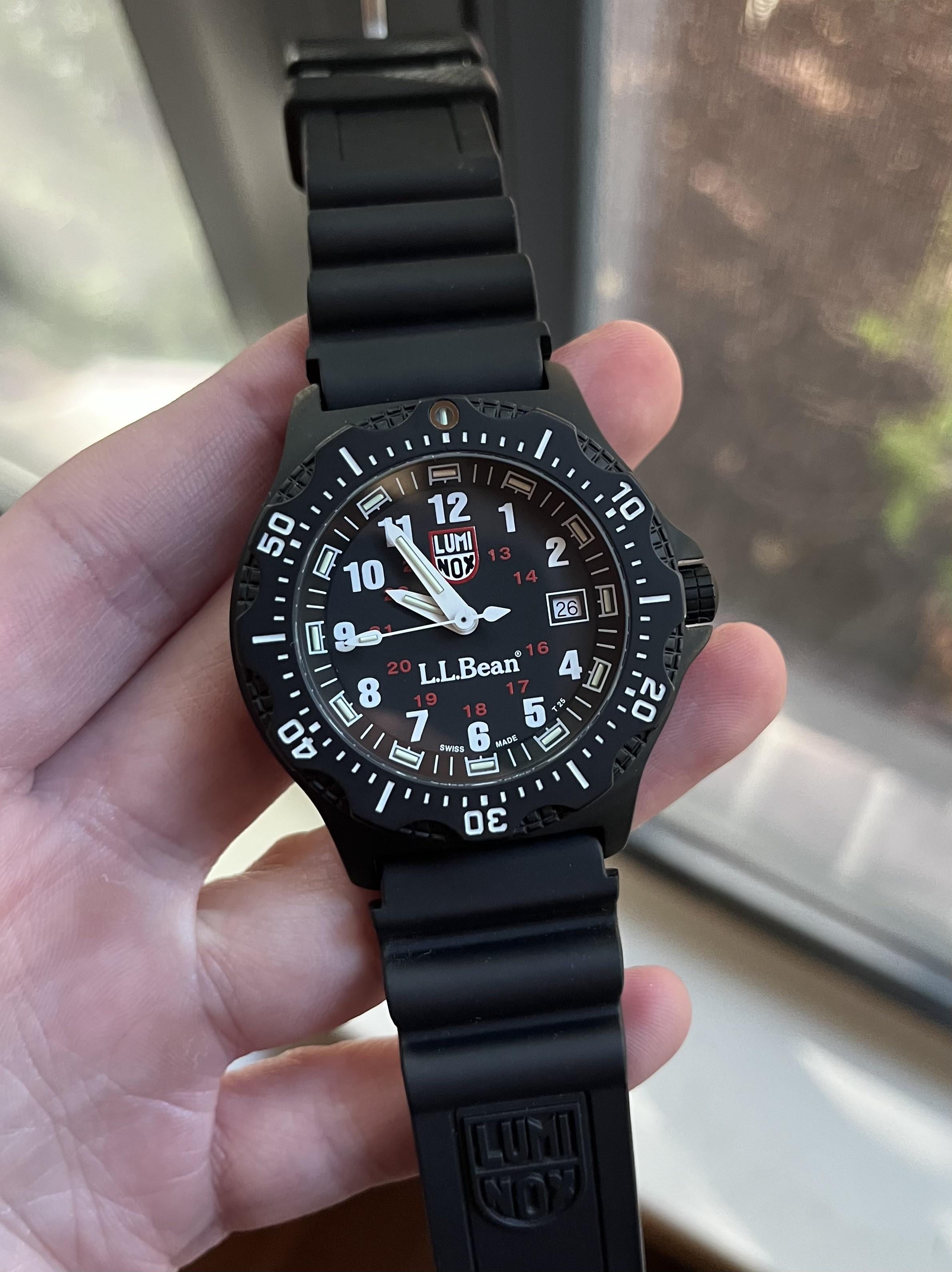 WTS L. L. Bean x Luminox Series 8400 Black PVD Rare Mint Condition w Box WatchCharts Marketplace