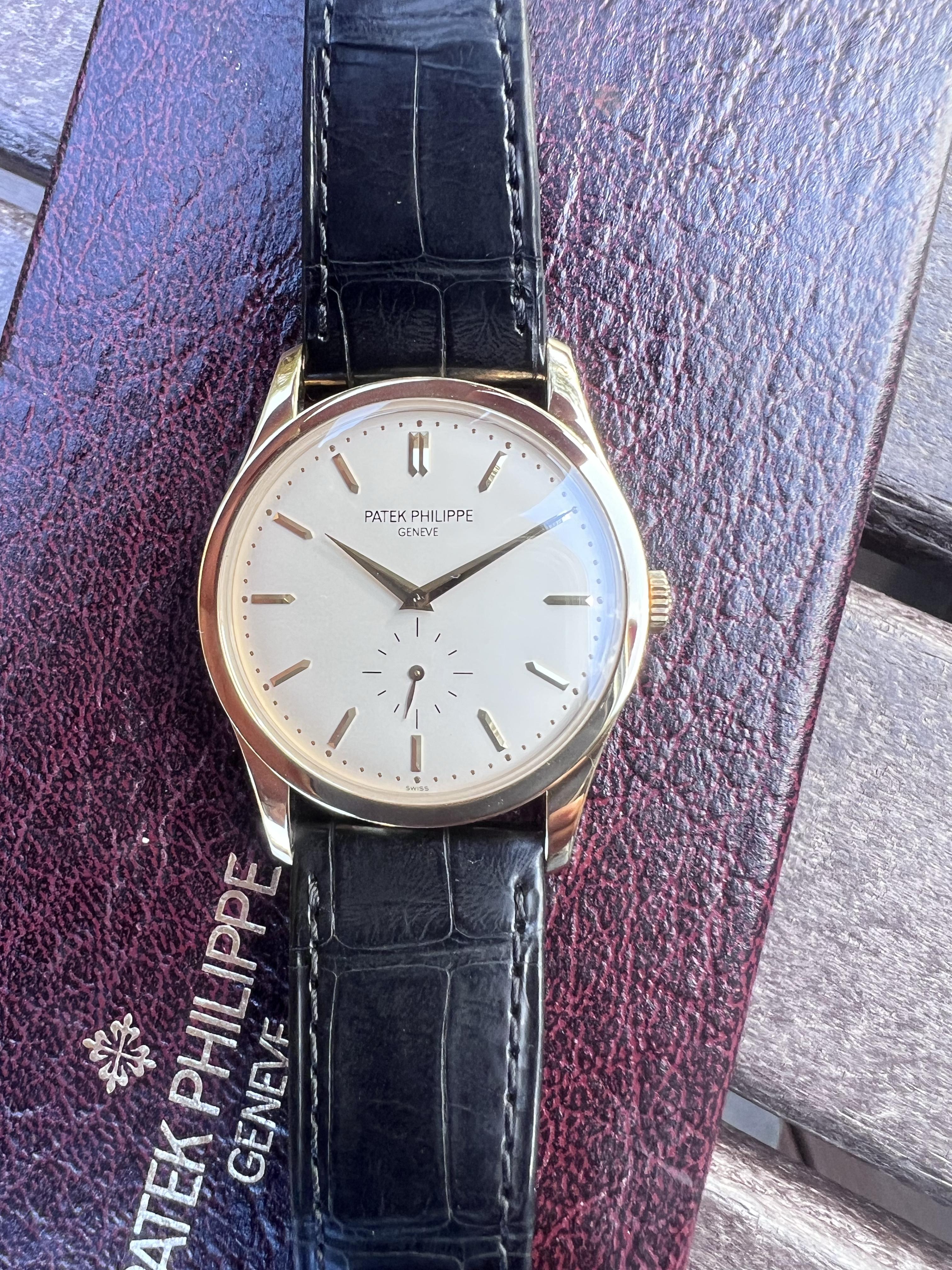 Patek Philippe Calatrava 5196J Full Set 18K Yellow Gold Geneva