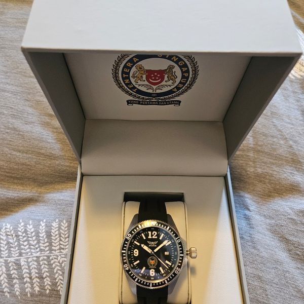 Saf Rod Watch Aviator Swiss Made Watch (SAF - ARMY) | WatchCharts Marketplace