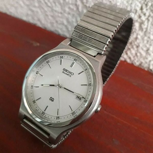 Montre Seiko SQ Calendar 5Y22-7070 – Vintage Années 90, Fabriquée Au Japon, état Neuf Avec étiquettes