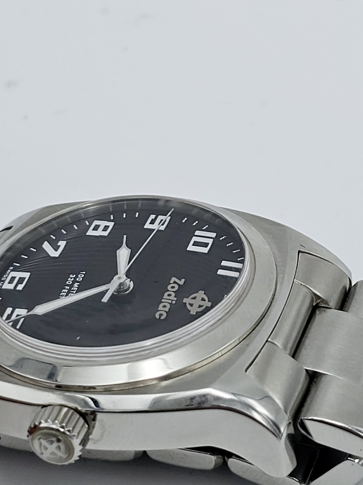 ZODIAC DESERT MASTER ZO7005 Men's Watch Black Dial Runs Great 39mm