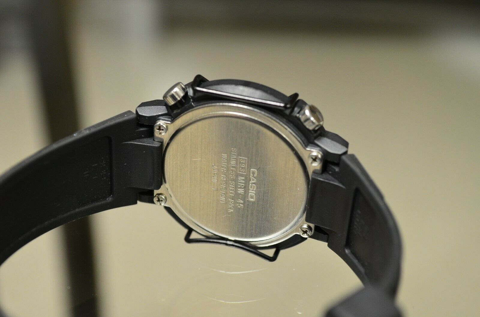 ultra rare レア 希少 稼働品 CASIO MRW-45 ブラック NOS CASIO MRW-45 RARE WHITE DIAL INTERNAL BEZEL WATCH JAPAN