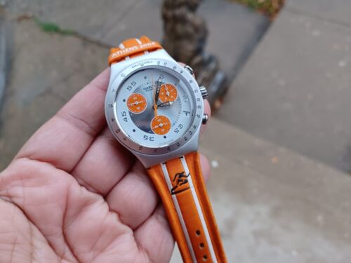 SWATCH ORANGE COLOR PLASTIC BAND MEN'S CHRONOGRAPH WATCH 9