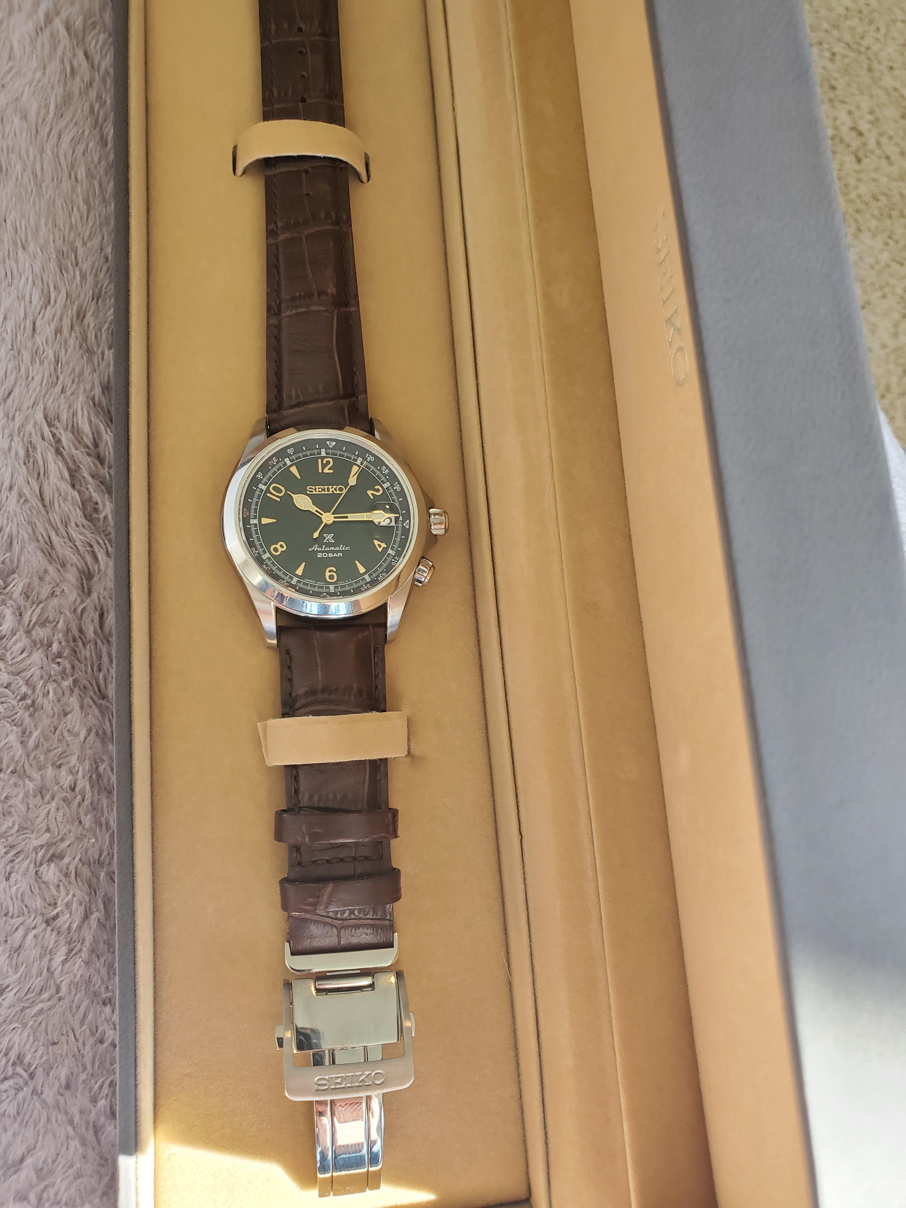 WTS] Seiko Alpinist SPB121 green 6R35 upgraded signed crown | WatchCharts