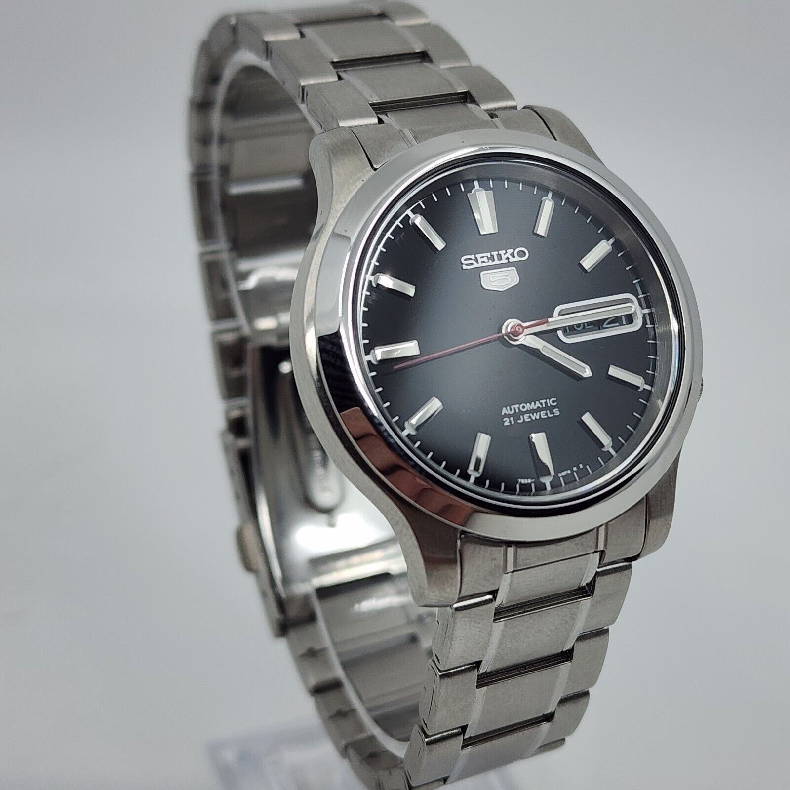 Seiko 5 Automatic Mens Watch 37mm Black Dial Nylon Strap Day Date 7S26-02J0 Seiko 5 “Flieger” Black and Blue Ref. [7s26-02J0] Movement  main image 2