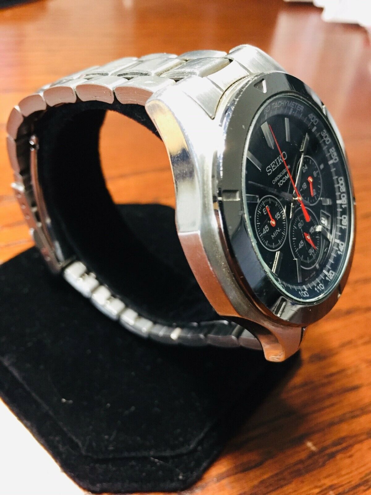 Seiko 6T63-00G0 Black Dial Red Chronograph Hands 100m Mens Watch