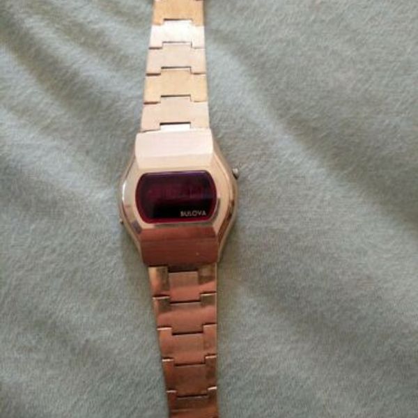 Vintage 1976 Bulova Computron N6 Red LED Men's Digital Watch parts or ...