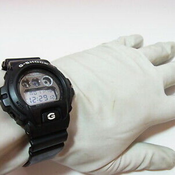 G-Shock DW-6900 BW-1JF Garish Black Casio Watch Excellent