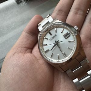 THE CITIZEN AQ4000-51A ECO DRIVE SOLAR POWERED MENS WATCH