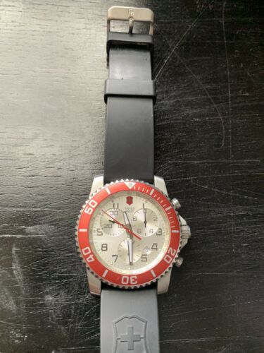 Mint Swiss Army Victorinox Maverick II Men's Chrono Model 25145