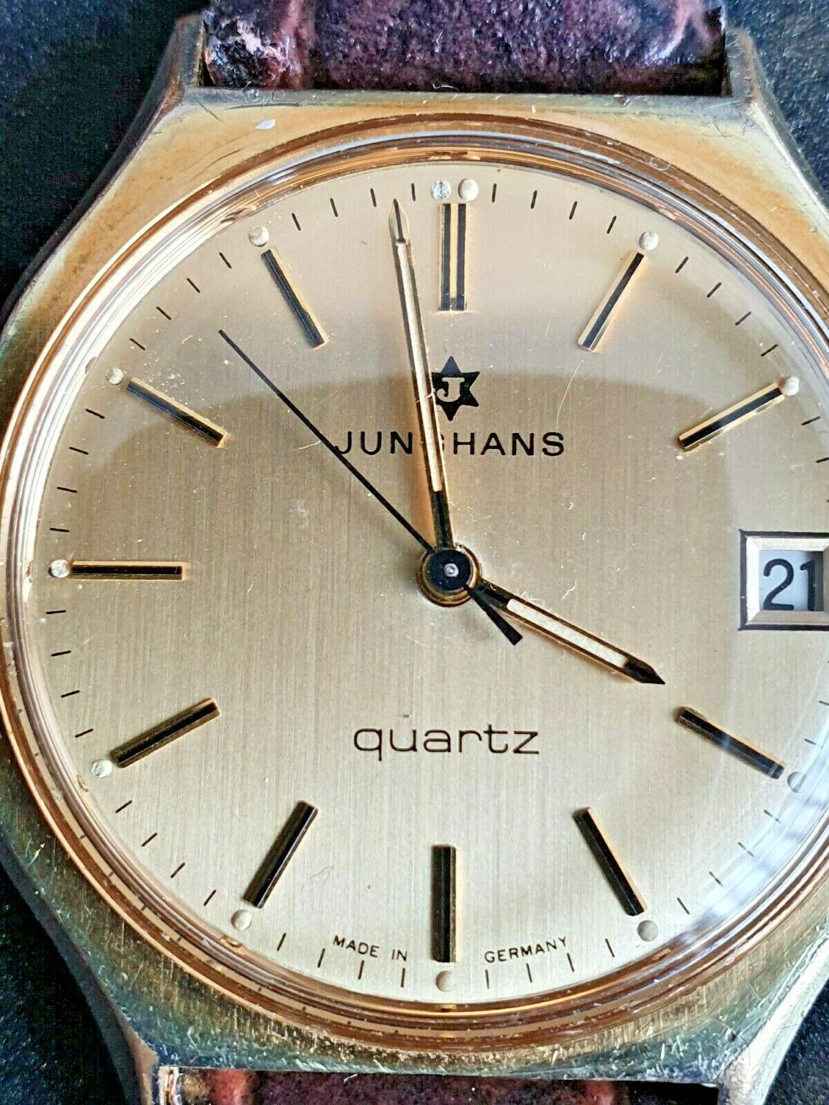 JUNGHANS Quartz 20 7020 00 HAU Hauseigenes Kaliber 633.60 von