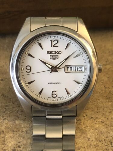 Seiko 5 Automatic SNX121K Rare In Excellent Condition With Box