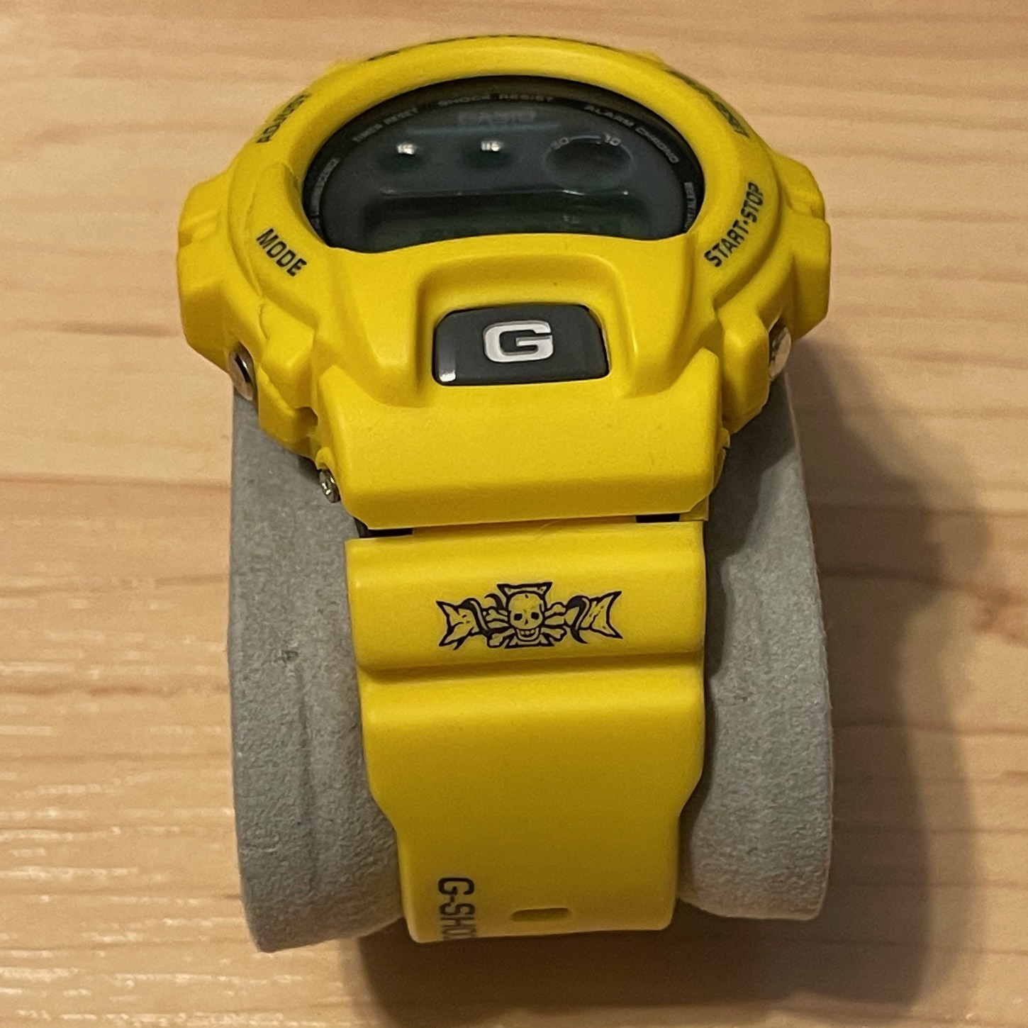 WTS] Casio G-Shock DW-6900H-9 Fox Fire Slasher Collaboration
