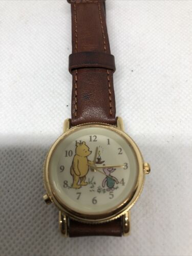 Winnie the 2024 pooh watch vintage