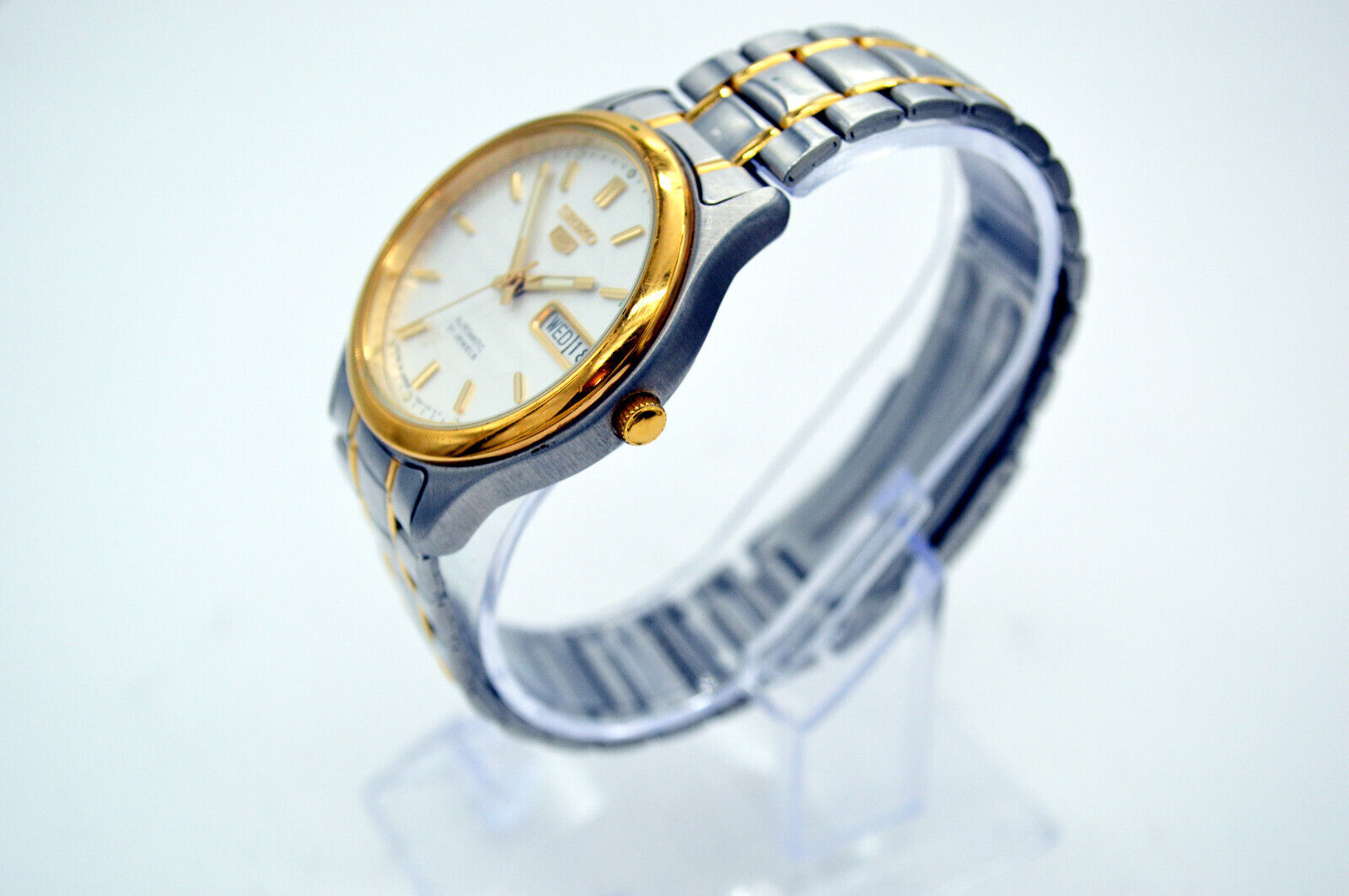 Gents Seiko 5 Automatic Watch 7S26-0080 Day Date Bi-Metal Two-Tone 21  Jewels | WatchCharts Marketplace