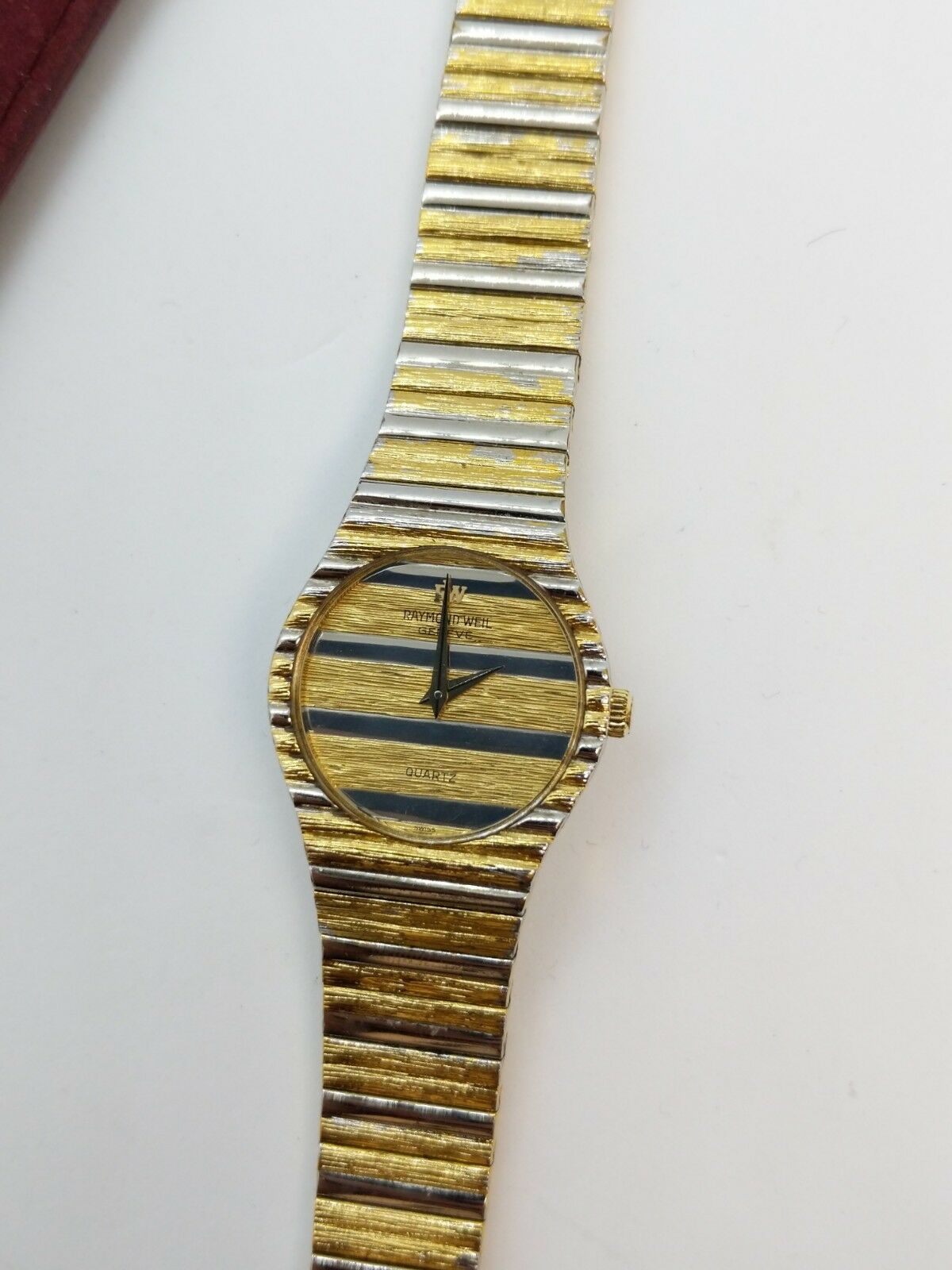 Raymond Weil 9022 - 18K Gold Electroplated Quartz Watch - 28mm