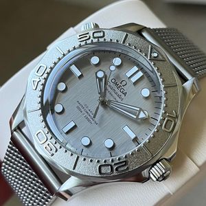 FOSSIL FS-2561 Steel Classic Bracelet Quartz Wristwatch  display picture 2