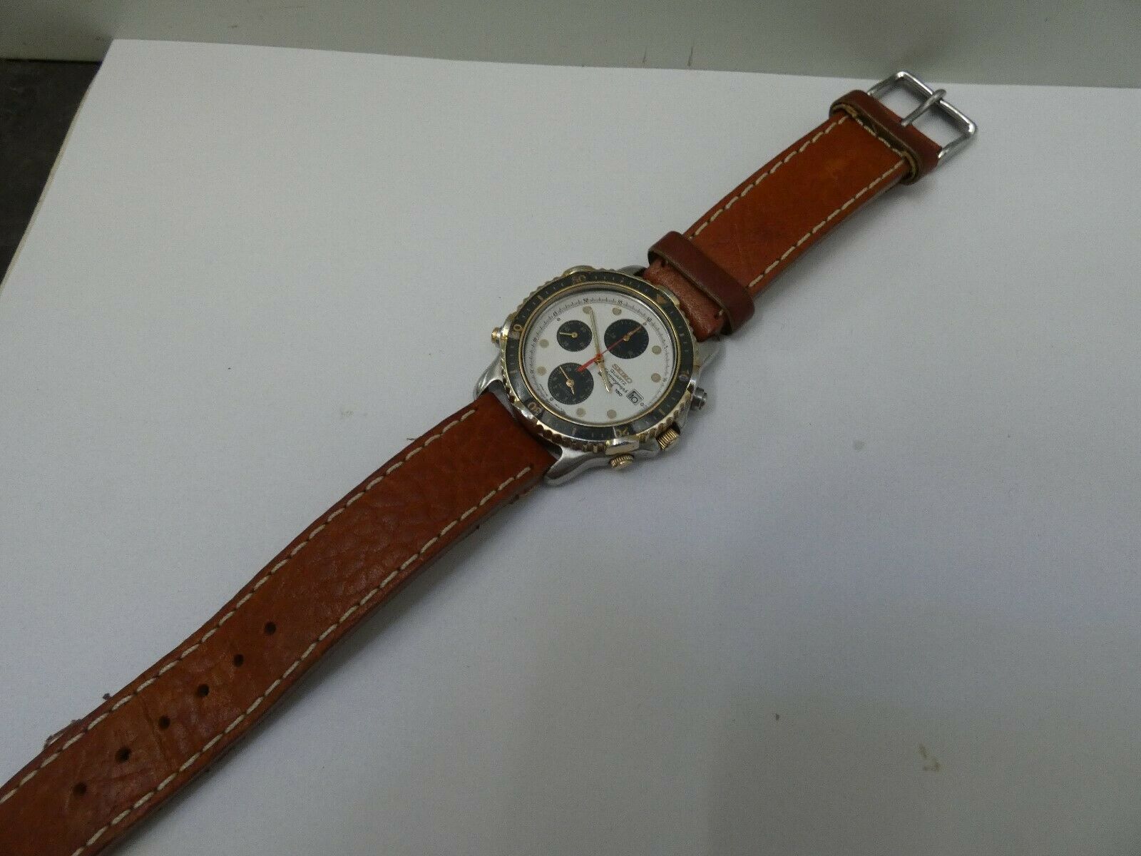 (5824) Vintage SEIKO Quartz Chronograph Sports 150 7T32-6B9A | WatchCharts