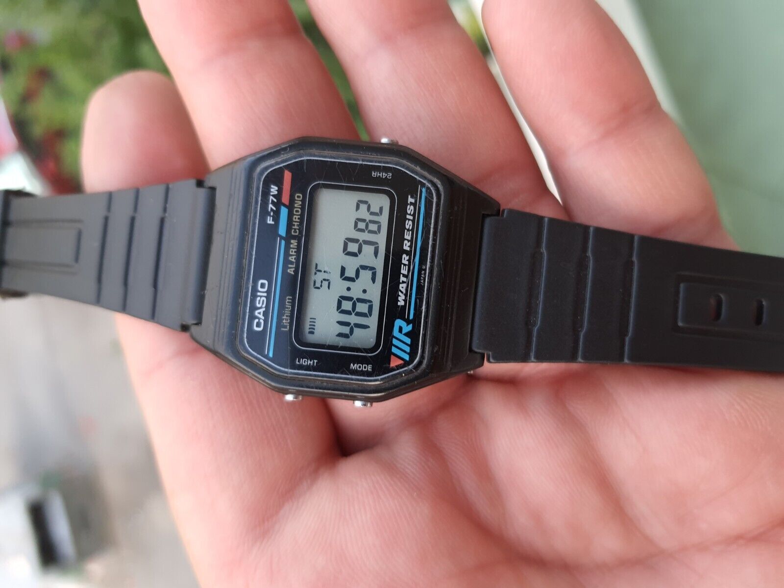 Casio Quartz F-77W Digital Vintage Men's Watch | WatchCharts