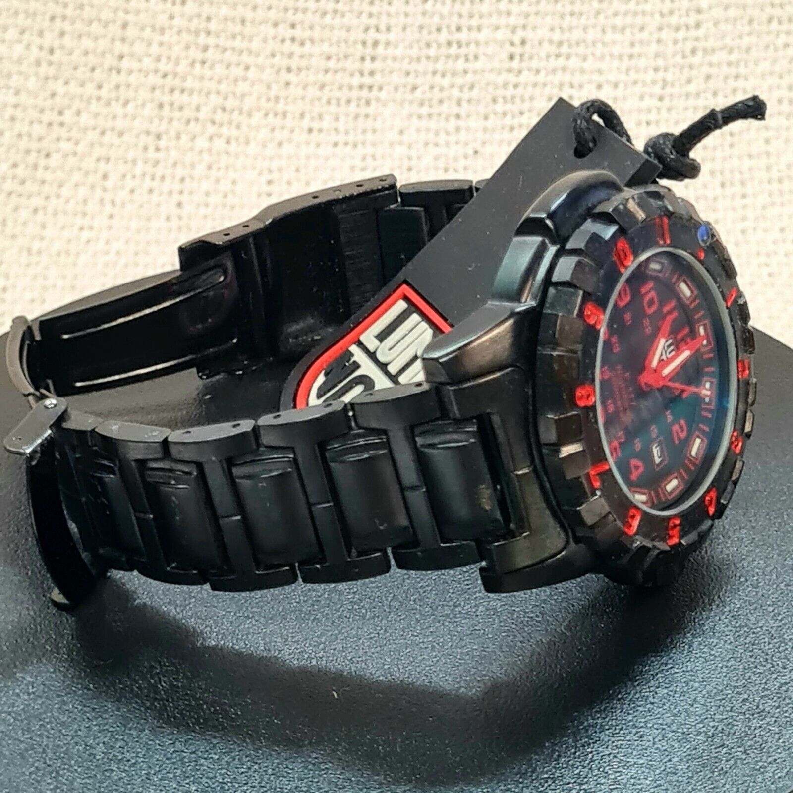 Luminox 6400 best sale