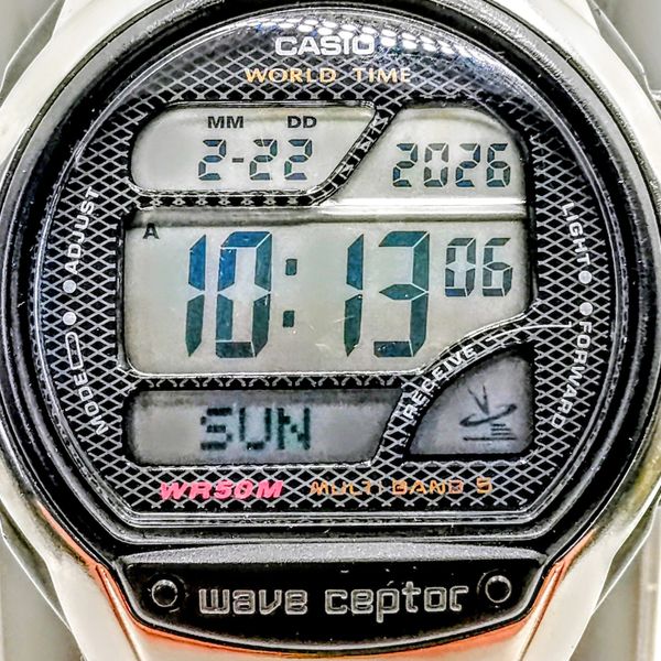 VINTAGE CASIO WV-58U WAVE CEPTOR DIGITAL WRISTWATCH, BRAND NEW OLD ...