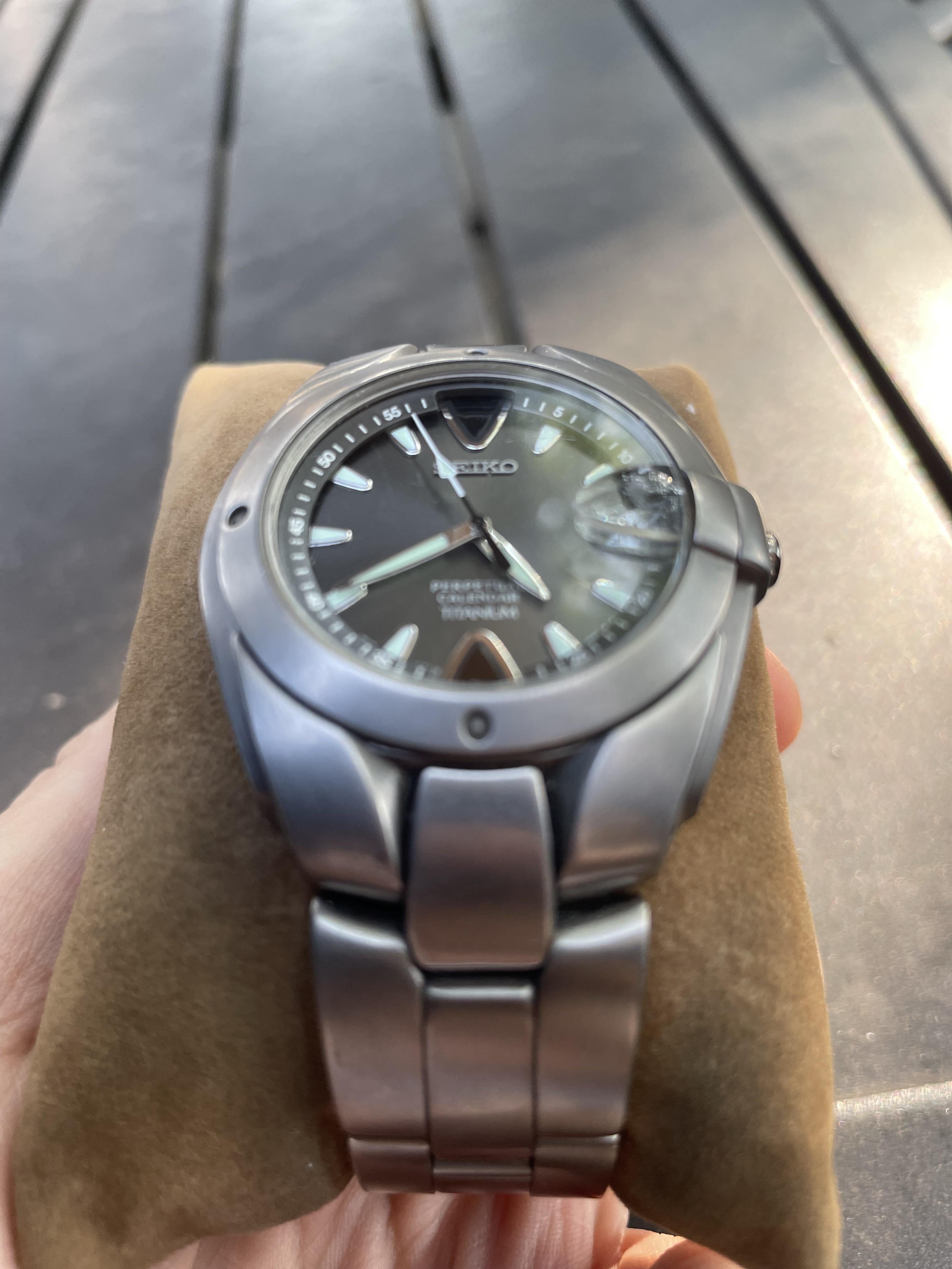 Seiko perpetual outlet titanium