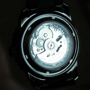 SEIKO 7S36-05Z2 100M SNZH59J1 DAYDATE ANODIZED AUTOMATIC MENS 