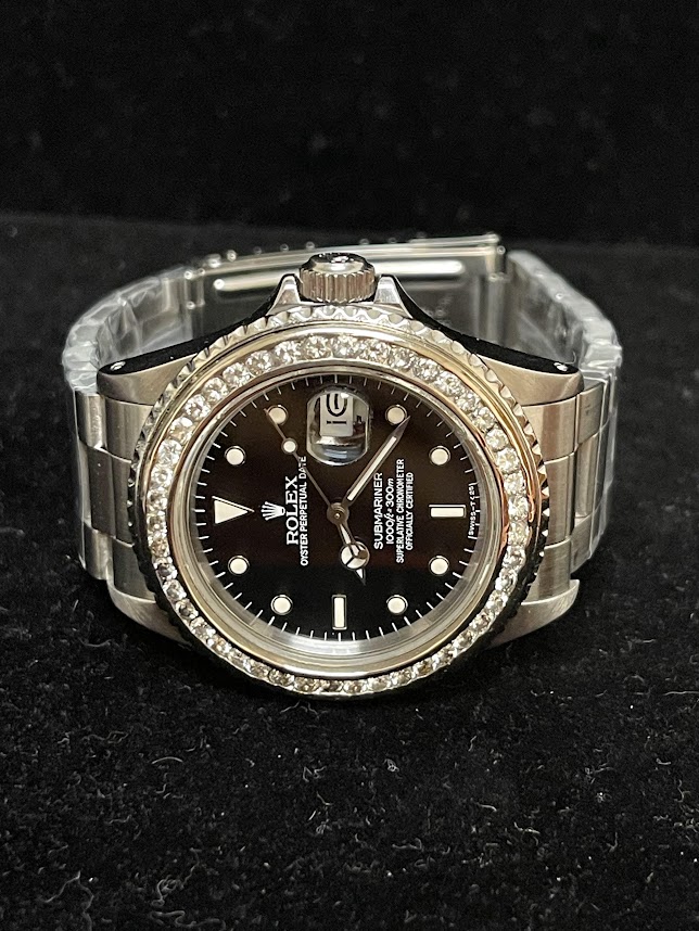 1988 Rolex Submariner 168000 Black Dial W Diamond Bezel Oyster No